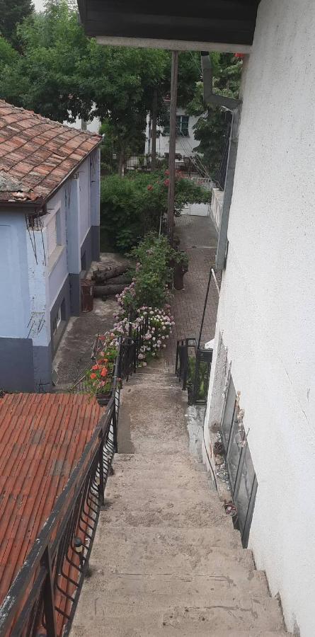 Stan Za Iznajmuvanje So Parking,Blisku Do Centar. Kumanovo Esterno foto