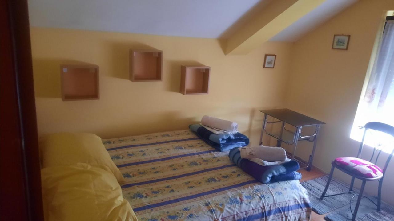 Stan Za Iznajmuvanje So Parking,Blisku Do Centar. Kumanovo Esterno foto